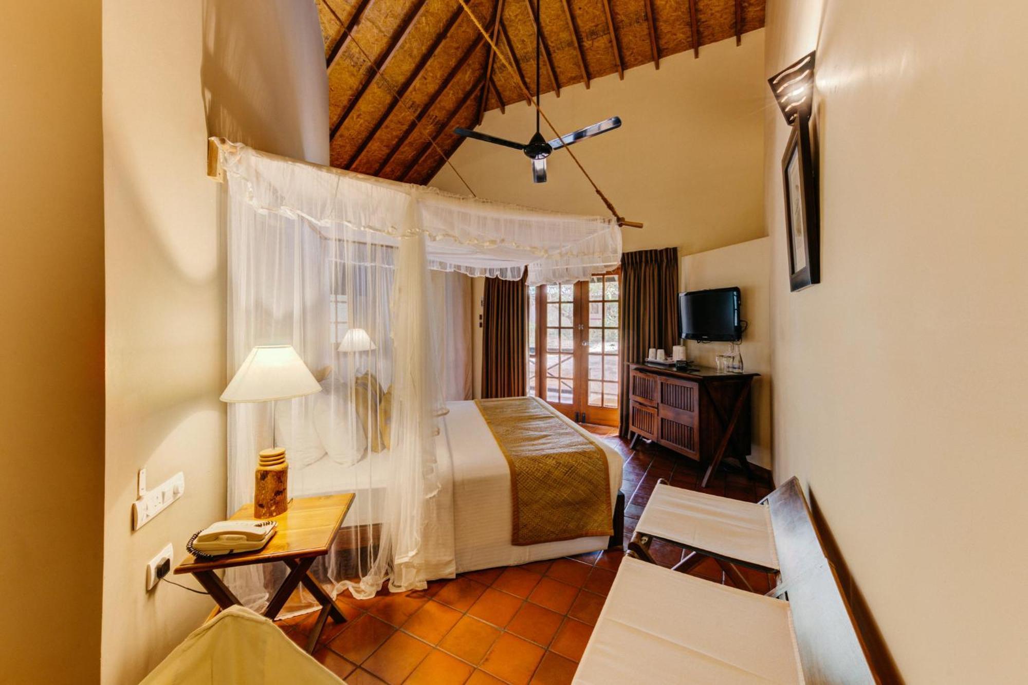 Cinnamon Wild Resort 5*