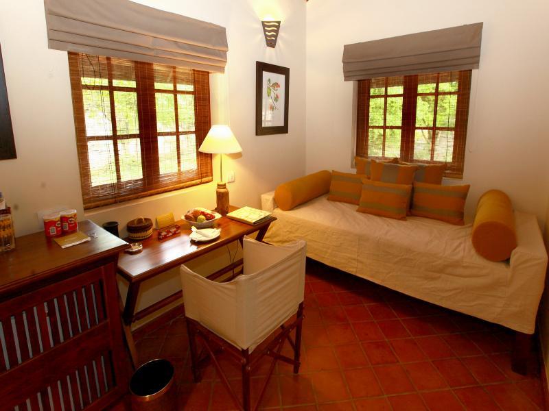 Cinnamon Wild Resort 5*