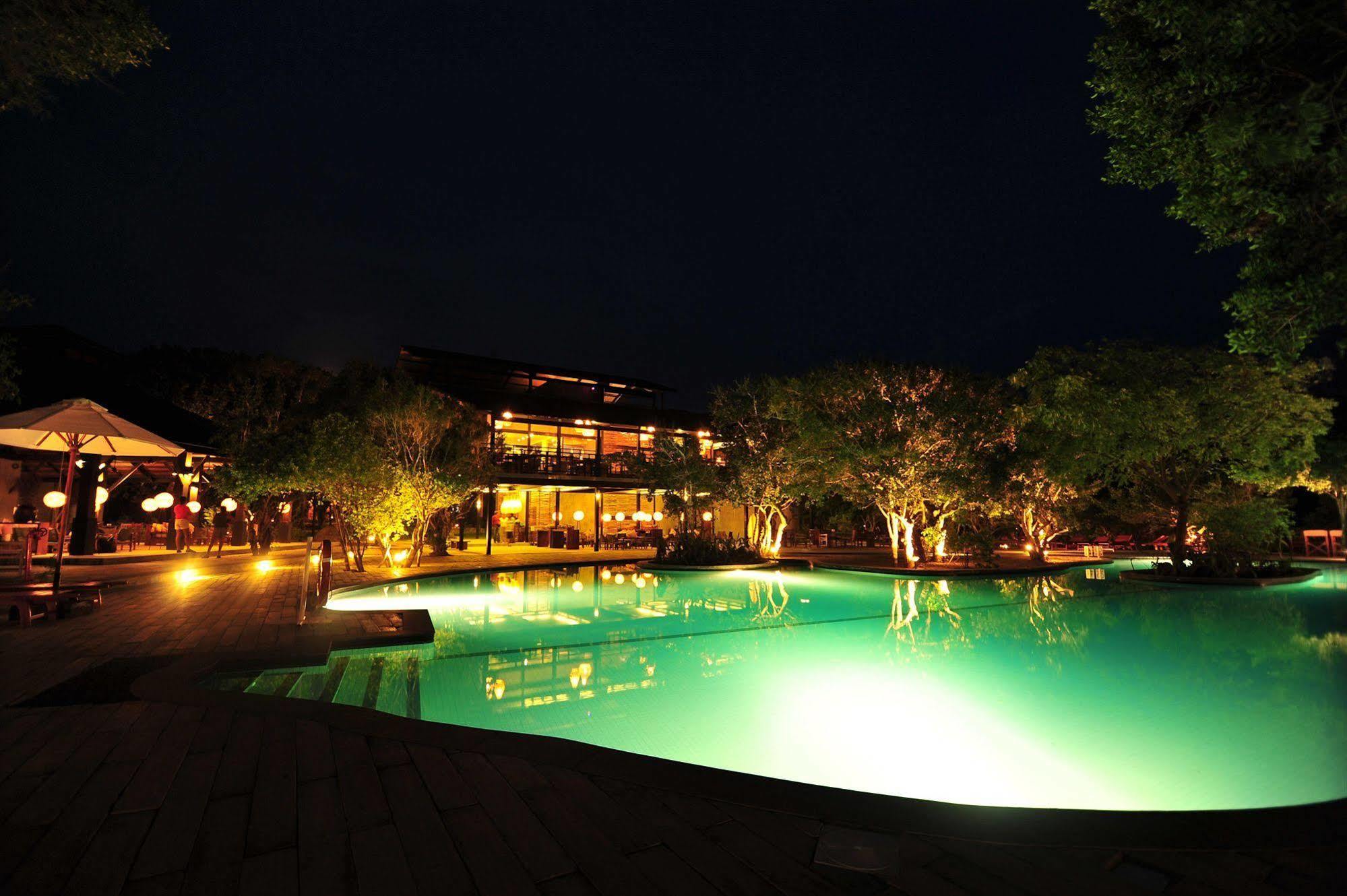 Cinnamon Wild Resort 5*